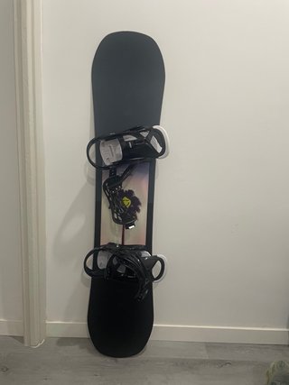 Tabla de Snow Burton 1,20 con fijaciones burton
