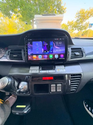 Honda FR-V 2010 con Carplay