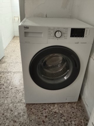 Lavadora Beko Blanca en perfecto estado.