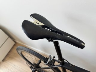 Bicicleta Specialized Tarmac Carbono T56, negra