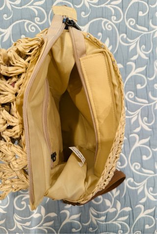 Bolso bandolera de rafia