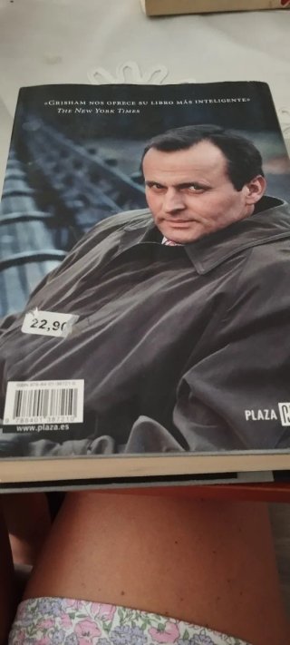 libro pertenece al género de la ficción