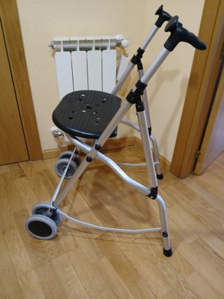 Andador adulto aluminio con asiento
