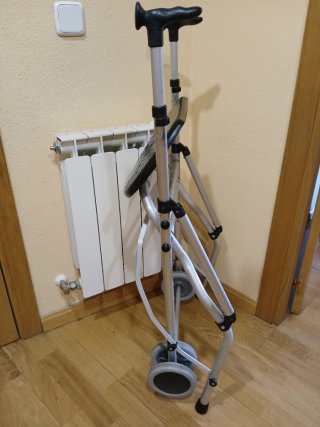 Andador adulto aluminio con asiento