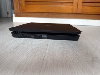PS4 Slim Negra Sony