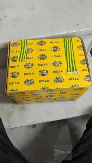 Alternador Hella 8EL 012 429 171