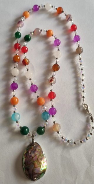 Collar piedra natural 7 chackras  hecho a mano