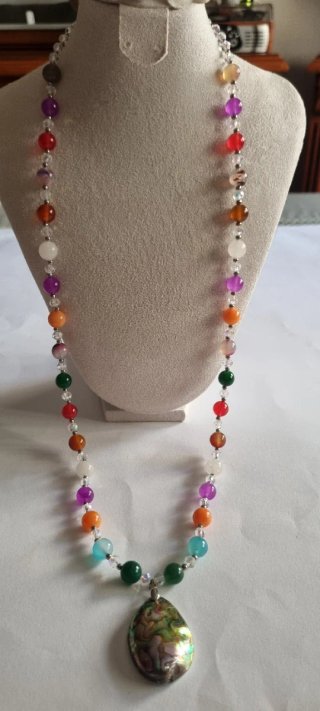 Collar piedra natural 7 chackras  hecho a mano