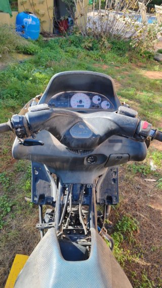 Yamaha TMAX 500 Negra