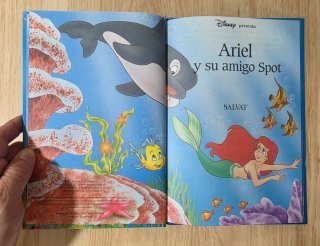 Clásico cuento Disney.Ariel y su amigo Spot.Salvat