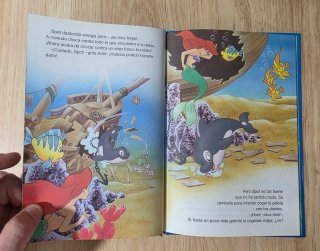 Clásico cuento Disney.Ariel y su amigo Spot.Salvat