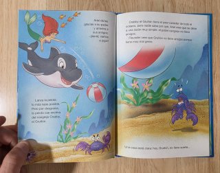 Clásico cuento Disney.Ariel y su amigo Spot.Salvat