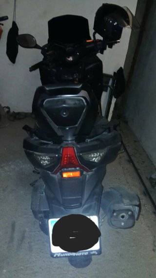 Scooter 125cc Negra