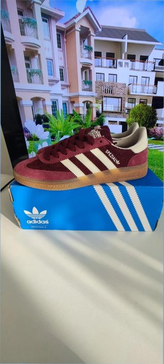 Adidas Handball Spezial burdeos talla 41