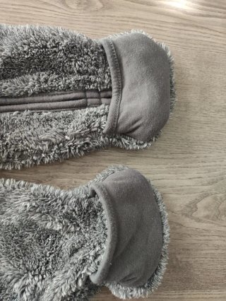 Buzo gris bebé