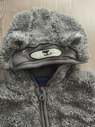 Buzo gris bebé