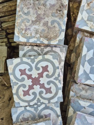 Azulejos hidráulicos antiguos