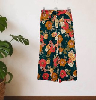 Talla 9-10 años (140 cm) Pantalón ancho MANGO KIDS