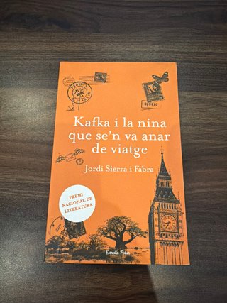Kafka i la nina que se'n va anar de viatge Prem...