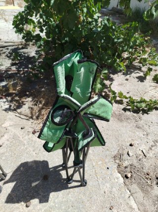 Silla plegable de campo verde