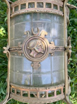 Lámpara antigua de bronce en venta cerca Sevilla