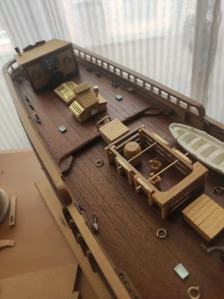 Maqueta Goleta Francesa a medio construir