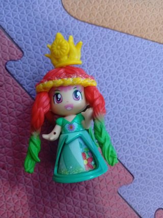 Muñeca PinyPon Reina