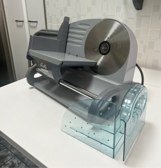 Cortafiambres eléctrica
