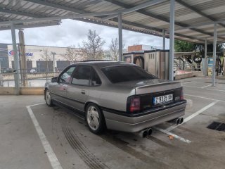 Opel Vectra 1990