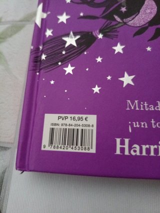 El gran libro de magia de Isadora y Mirabella