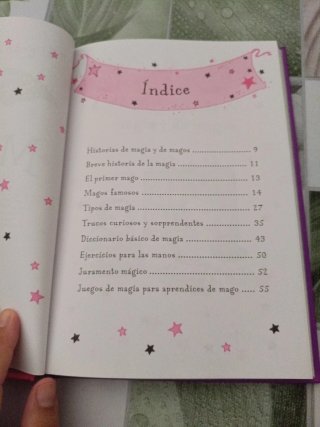El gran libro de magia de Isadora y Mirabella