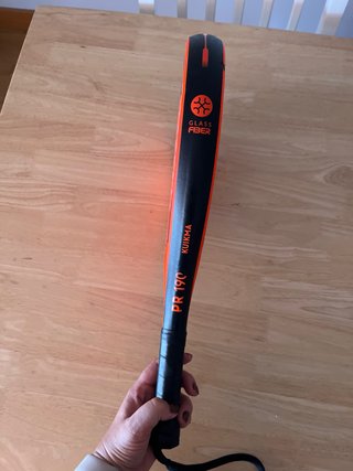Pala pádel Kuikma + funda + surgeip sin estrenar