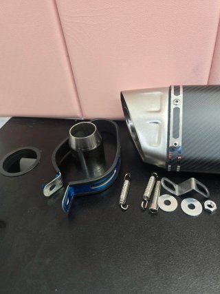Silenciador Akrapovic Universal Moto