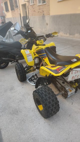 Suzuki LTZ 400 Amarillo