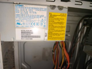 Caja PC Antec ATX + Fuente + Lector DVD y Tarjetas