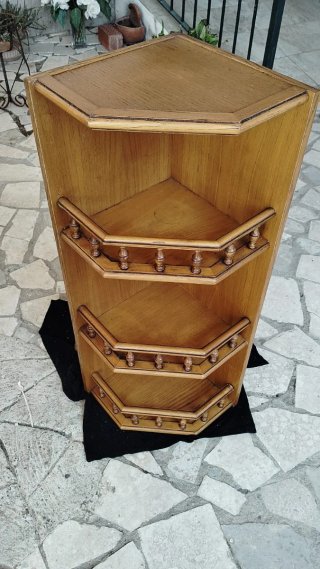 Rinconera de madera para cocina