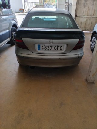 Mercedes-Benz Clase C 2003