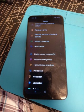 Oppo A9 2020 128GB ROM 4RAM