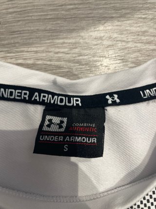 Conjunto deportivo Under Armour blanco