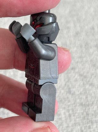 Minifigura Lego Ultron Original año 2015