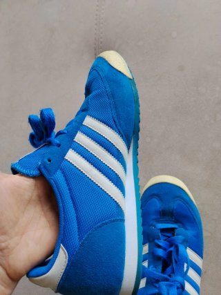 Adidas Dragon Azul y Blanco