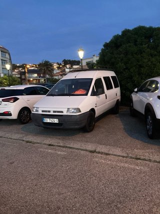 Camper Van Citroen Jumpy furgoneta 6 asientos