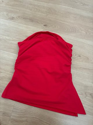 Top bandeau rojo fruncido