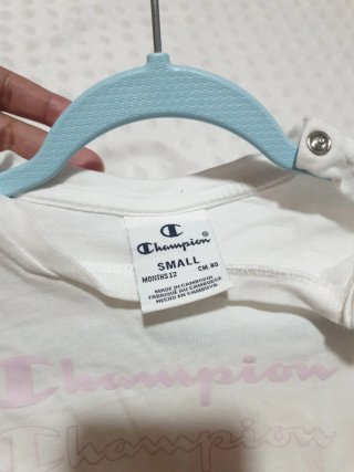 Conjunto Champion bebé blanco y rosa