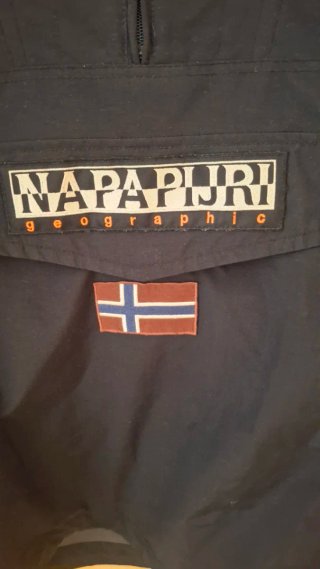 Chaqueta Napapijri Negra Anorak