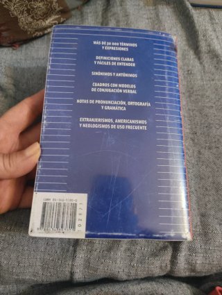 Diccionario esencial Primaria lengua española :...