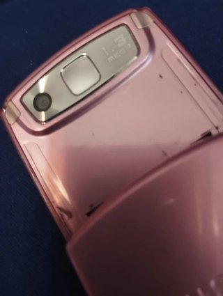 Móvil Samsung J700 rosa Vintage