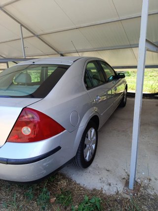 Ford Mondeo 2004