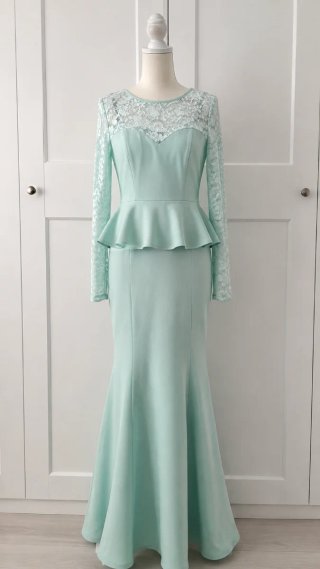 Vestido largo fiesta verde encaje manga larga