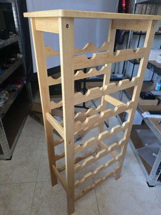 Scaffale in legno per 27 bottiglie di vino